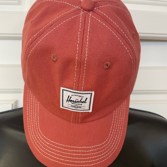 Herschel Supply Company Other - HERSCHEL- SYLAS classic cotton cap- adjustable - excellent condition